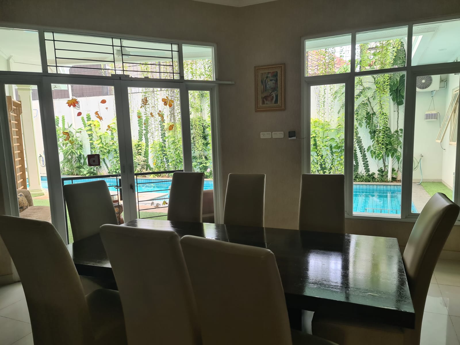 Rumah Disewakan Fully Furnished di Taman Beverly Lippo Cikarang